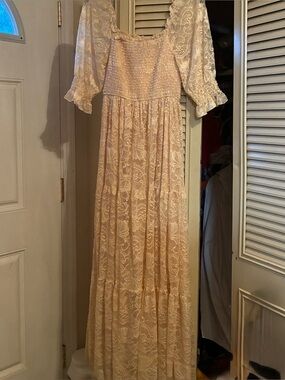 NWT’s Meerokeety Women's Lace Maxi Dress - Cream Puff-Sleeve Boho Dress size S